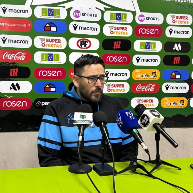 #Ascenso2026 
Rodrigo Guerrero, DT Deportes Iquique:

"No estoy conforme, pero al menos nos llevamos un punto a casa. Veníamos por tres”.