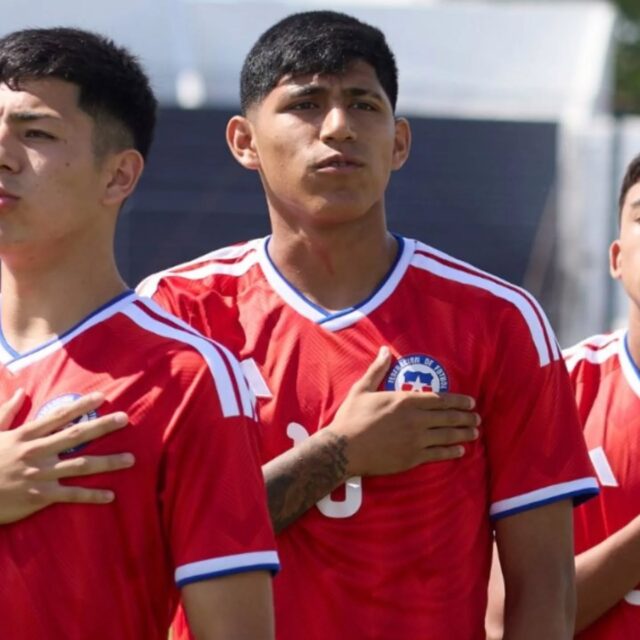 #LaRoja
Bayron Barrera recibió un nuevo llamado a la selección chilena Sub-17. ¡A DARLO TODO Y SEGUIR APRENDIENDO!